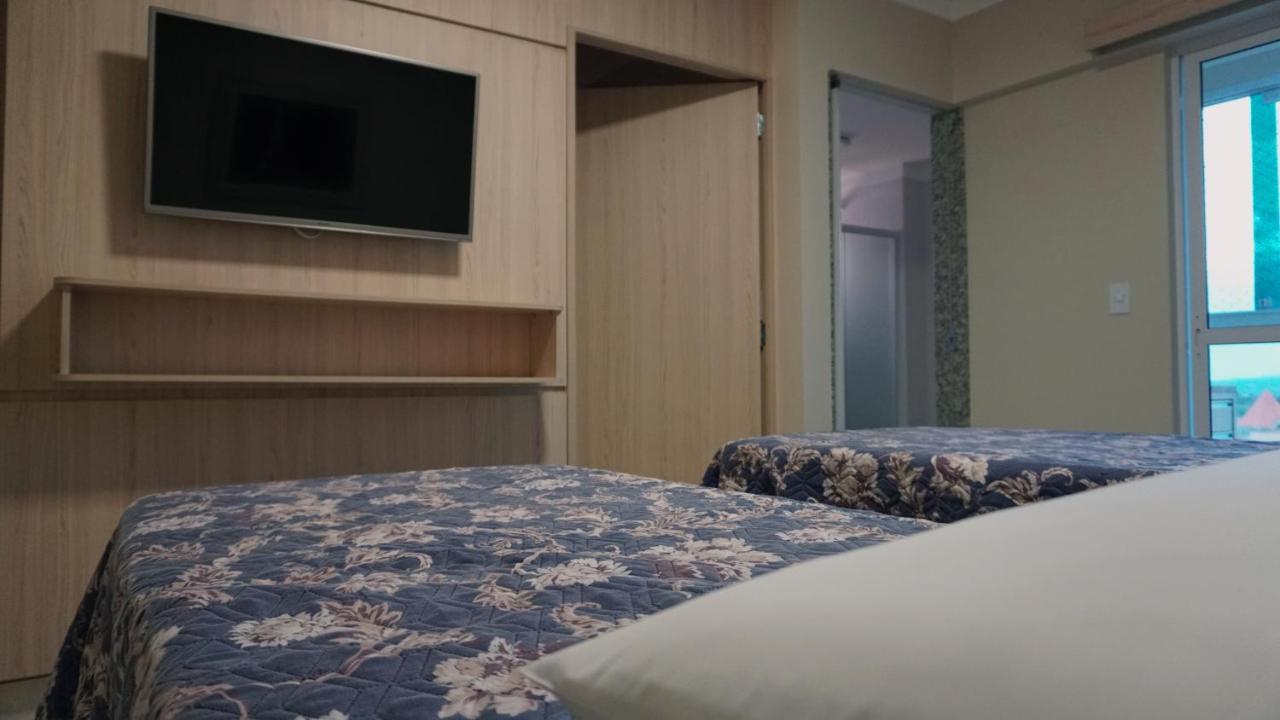Piazza Com Acesso Ao Clube Diroma Aparthotel Caldas Novas Exterior foto